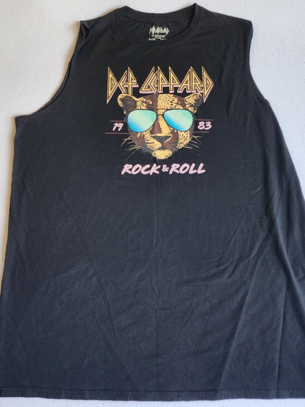 Def Leppard 1983 Rock & Roll Leopard Graphic Tank Top XL